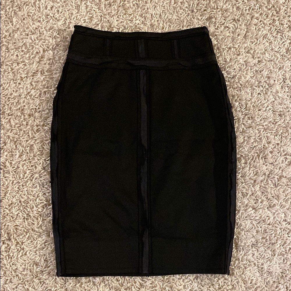 Robert Rodriguez Elegant Black Pencil Skirt size 6
